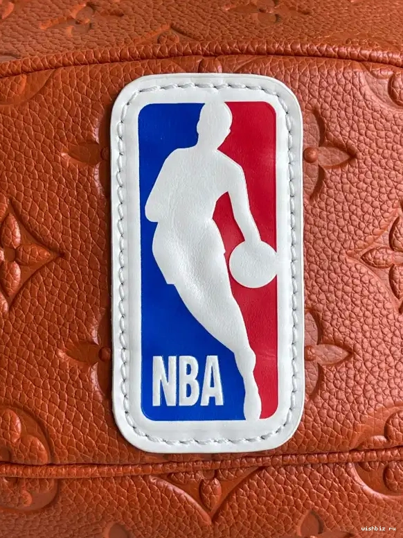 WIS IN BASKET VUITTON LOUIS LVXNBA BALL 0514